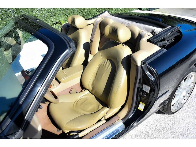 Jaguar - 2002 - xkr convertible - 4,0 liter (3.996 cc) v8 supercharged, 370 pk - btw auto - afbeelding 42 van  63