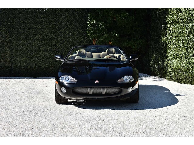 Jaguar - 2002 - xkr convertible - 4,0 liter (3.996 cc) v8 supercharged, 370 pk - btw auto - afbeelding 8 van  63