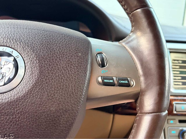 Jaguar - 2008 - xf - 4.2 v8 automaat premium lux. - personenauto - afbeelding 4 van  10