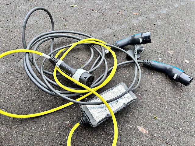 Jaguar - 2018 - i-pace - ev400 hse 90 kwh - xd-012-g - afbeelding 24 van  28