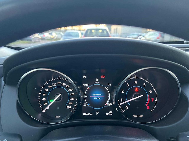 Jaguar - 2019 - xe - 2.0t pure - xg-546-v - afbeelding 22 van  22