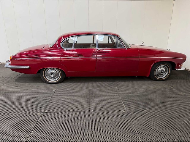 Jaguar - 420 g - oldtimer - 1970 - afbeelding 34 van  39