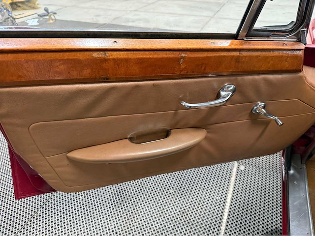 Jaguar - 420 g - oldtimer - 1970 - afbeelding 22 van  29