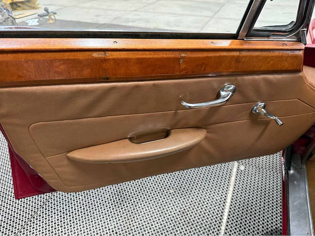 Jaguar - 420 g - oldtimer - 1970 - afbeelding 26 van  39