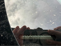 Jaguar - f-pace - 2.0 portf. awd 20d - personenauto - 2016 - afbeelding 5 van  16