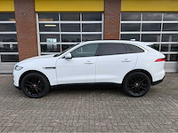 Jaguar - f-pace - 2.0 portf. awd 20d - personenauto - 2016 - afbeelding 12 van  29