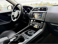 Jaguar - f-pace - 2.0 portf. awd 20d - personenauto - 2016 - afbeelding 29 van  29