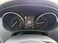 Jaguar - f-pace - 2.0 portf. awd 20d - personenauto - 2016 - afbeelding 16 van  32