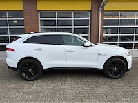 Jaguar - f-pace - 2.0 portf. awd 20d - personenauto - 2016 - afbeelding 28 van  32