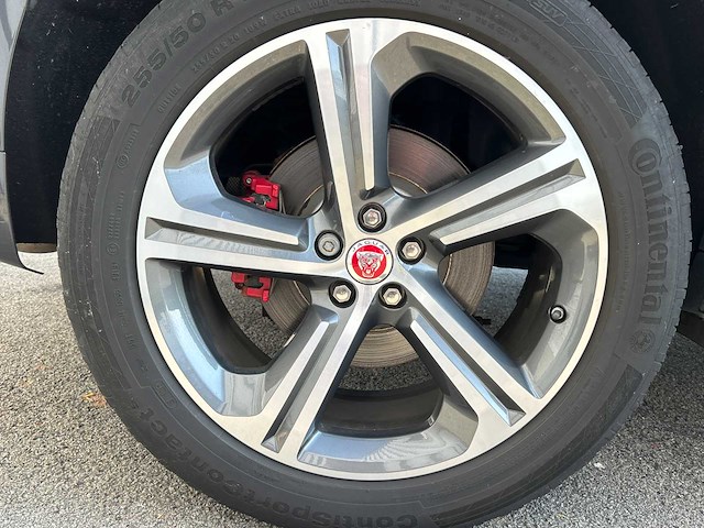 Jaguar - f-pace - 3.0 s awd 30d - car - 2016 - afbeelding 8 van  10