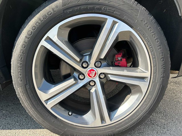 Jaguar - f-pace - 3.0 s awd 30d - car - 2016 - afbeelding 9 van  10