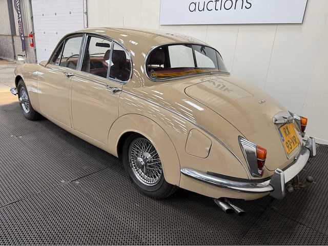 Jaguar - mk ii - 340 - oldtimer - 1968 - afbeelding 21 van  24