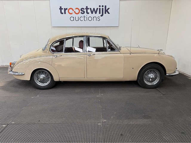Jaguar - mk ii - 340 - oldtimer - 1968 - afbeelding 3 van  31