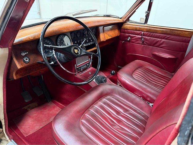 Jaguar - mk ii - 340 - oldtimer - 1968 - afbeelding 5 van  31
