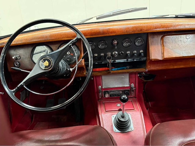 Jaguar - mk ii - 340 - oldtimer - 1968 - afbeelding 6 van  31
