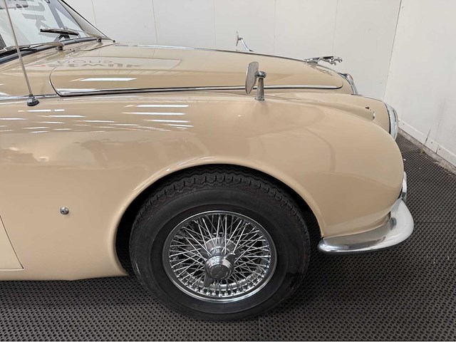 Jaguar - mk ii - 340 - oldtimer - 1968 - afbeelding 18 van  31