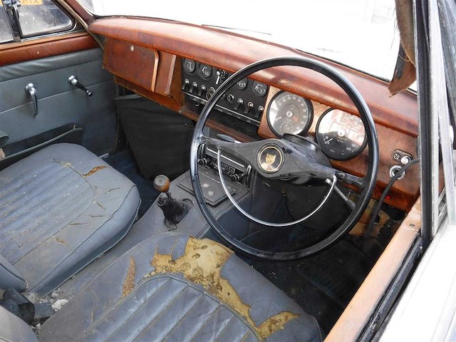 Jaguar - mk2 - oldtimer - afbeelding 6 van  31