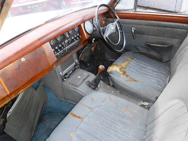 Jaguar - mk2 - oldtimer - afbeelding 31 van  31