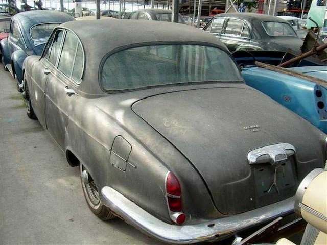 Jaguar - s type - oldtimer - afbeelding 23 van  34