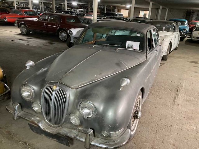 Jaguar - s type - oldtimer - afbeelding 34 van  34