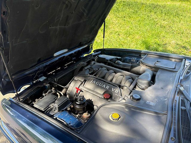 Jaguar - sovereign 3.2 v8 automaat, 36-fl-lg - afbeelding 2 van  26