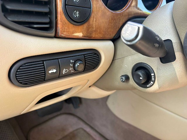 Jaguar - sovereign 3.2 v8 automaat, 36-fl-lg - afbeelding 13 van  26