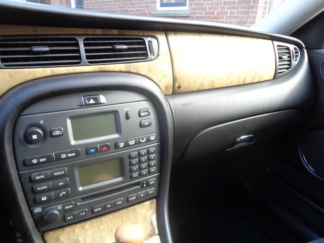 Jaguar - x-type - 2.0 v6 bns ed. plus - car - 2006 - afbeelding 10 van  12