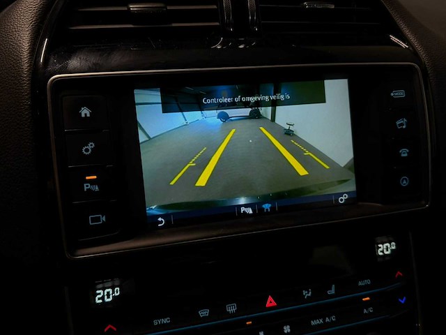 Jaguar - xe - 2.0 portfolio gg-605-f 2015 iaw - afbeelding 12 van  23