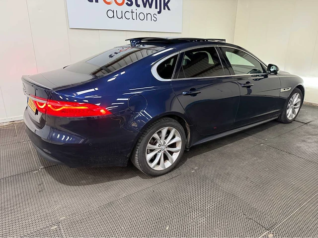 Jaguar - xf - 2.0d prestige - personenauto - 2017 - afbeelding 25 van  29