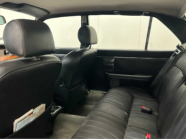 Jaguar - xj - 4.2 - automaat - lpg - oldtimer - 1981 - afbeelding 6 van  27