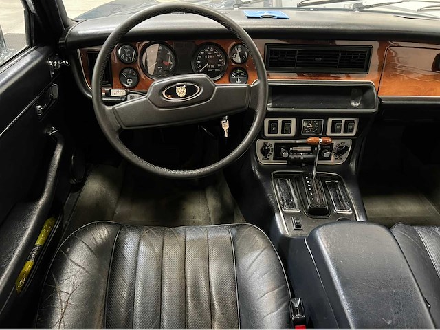 Jaguar - xj - 4.2 aut. - oldtimer - 1981 - afbeelding 12 van  37