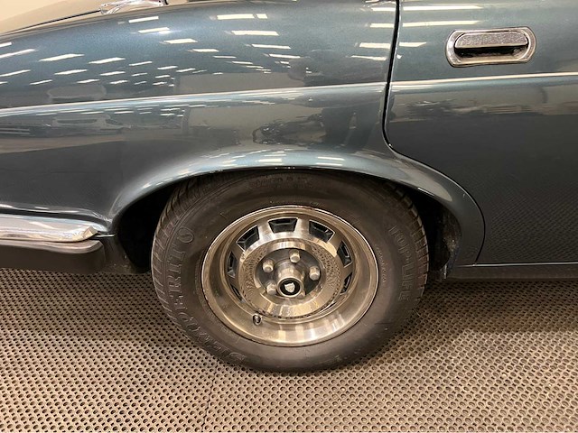 Jaguar - xj - 4.2 aut. - oldtimer - 1981 - afbeelding 28 van  37
