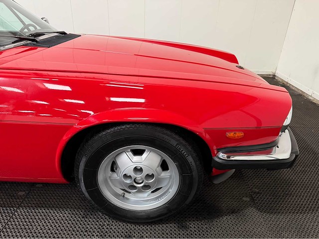 Jaguar - xj - 5.3 v12 - xjs he - oldtimer - 1986 - afbeelding 17 van  32