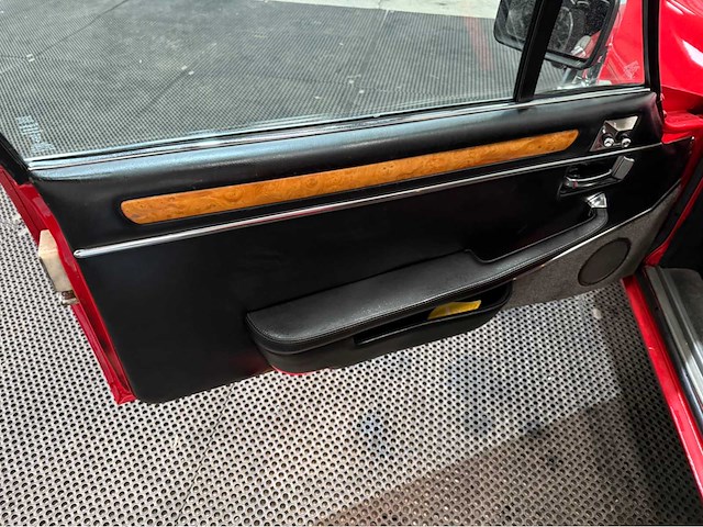 Jaguar - xj - 5.3 v12 - xjs he - oldtimer - 1986 - afbeelding 20 van  32