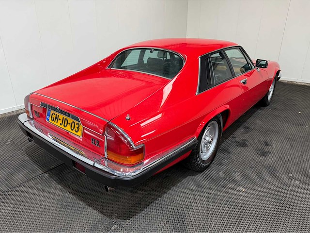 Jaguar - xj - 5.3 v12 - xjs he - oldtimer - 1986 - afbeelding 30 van  32