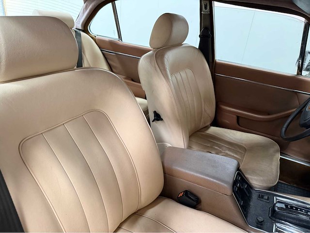 Jaguar - xj 4.2 automaat - oldtimer- 1979 - afbeelding 3 van  26