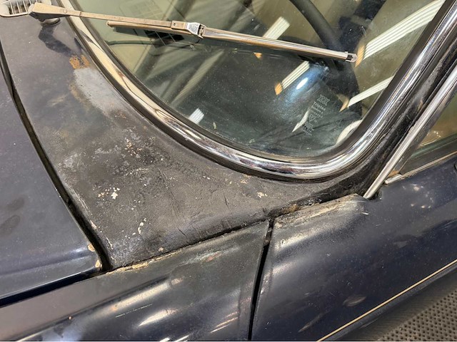 Jaguar - xj 4.2 automaat - oldtimer- 1979 - afbeelding 9 van  26