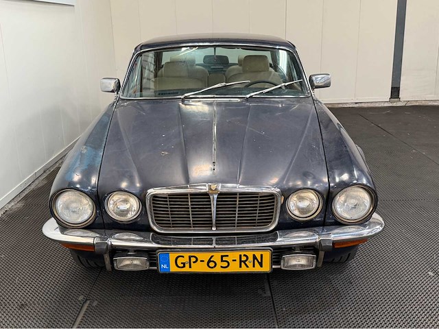Jaguar - xj 4.2 automaat - oldtimer- 1979 - afbeelding 25 van  26