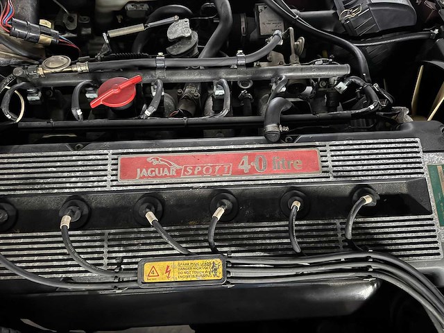 Jaguar - xj40 sport - oldtimer - afbeelding 3 van  14