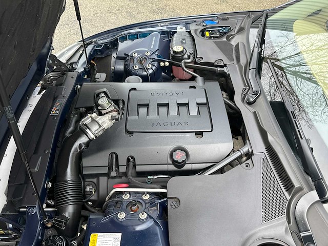 Jaguar - xk - 4.2 v8 coupé - car - 2007 - afbeelding 14 van  37