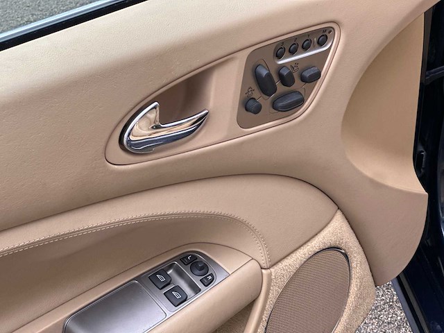 Jaguar - xk - 4.2 v8 coupé - car - 2007 - afbeelding 22 van  37