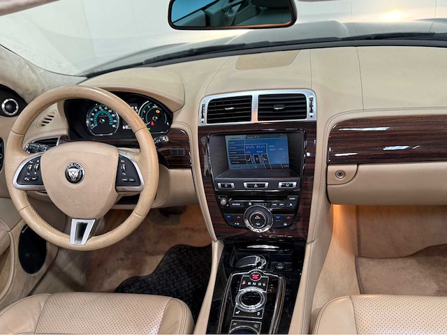 Jaguar - xk - 5.0 v8 - 385 pk - portfolio - cabriolet - personenauto - 2014 - afbeelding 4 van  24