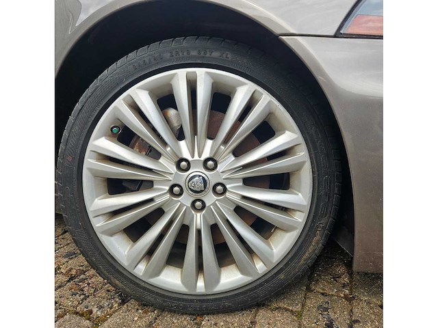 Jaguar - xk cabriolet - youngtimer > 15 - afbeelding 18 van  20