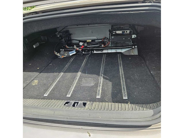 Jaguar - xk cabriolet - youngtimer > 15 - afbeelding 20 van  20