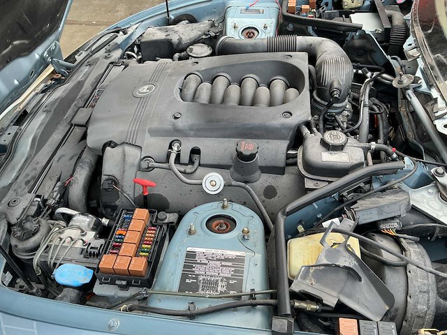 Jaguar - xk8 - youngtimer > 15 - afbeelding 7 van  10