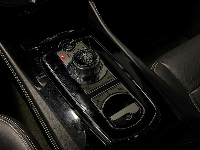 Jaguar - xkr - 5.0 v8 s/c coupé - hnk-06-d- 2009 iaw - afbeelding 2 van  20