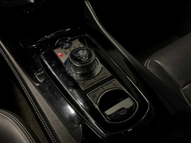 Jaguar - xkr - 5.0 v8 s/c coupé - hnk-06-d- 2009 iaw - afbeelding 2 van  20