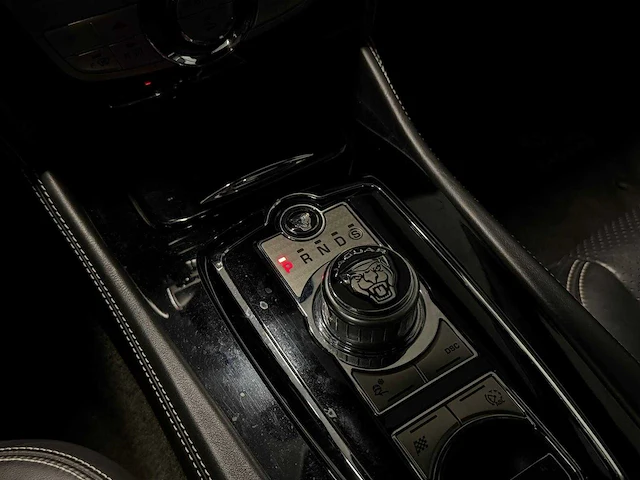 Jaguar - xkr - 5.0 v8 s/c coupé - hnk-06-d- 2009 iaw - afbeelding 10 van  20