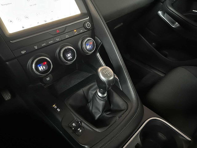 Jaguar e-pace 2.0 d150 awd t150pk 2018 - afbeelding 18 van  41