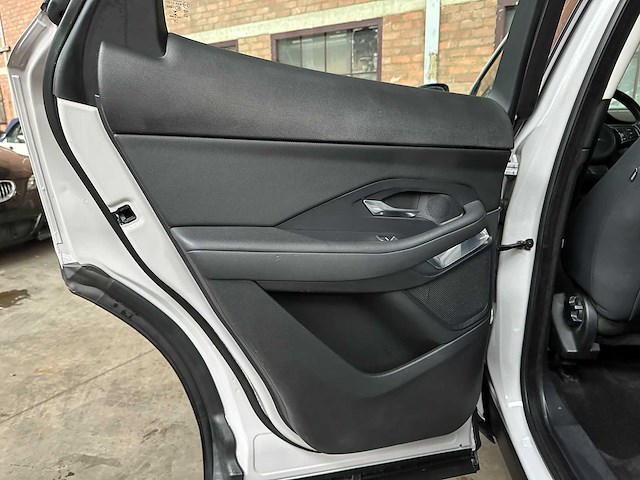 Jaguar e-pace 2.0 d150 awd t150pk 2018 - afbeelding 24 van  41